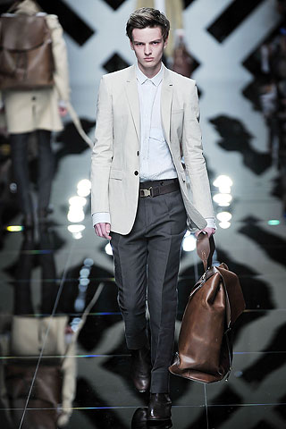 Burberry Prorsum / - 2010